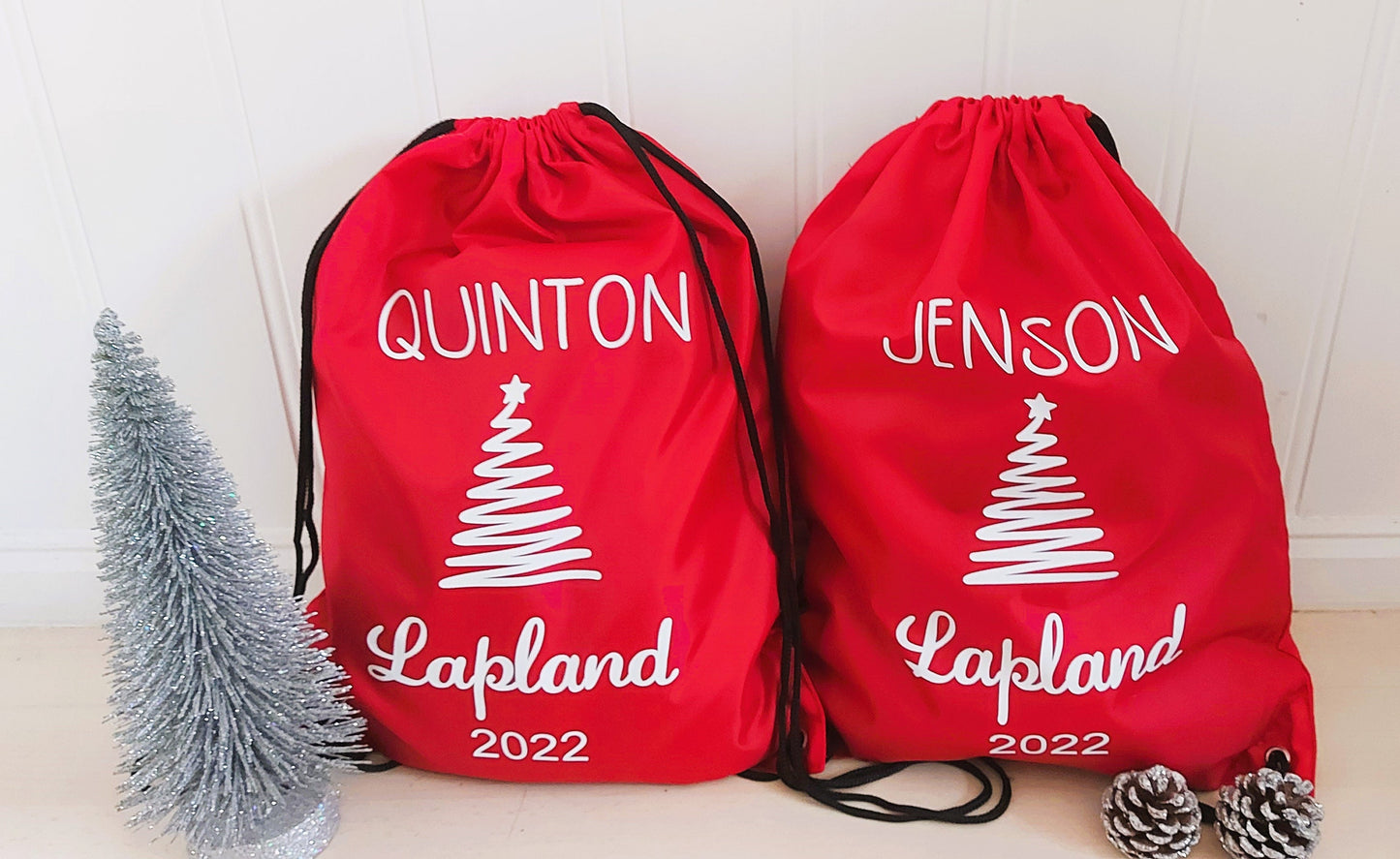 Personalised red Lapland 2025 drawstring bag