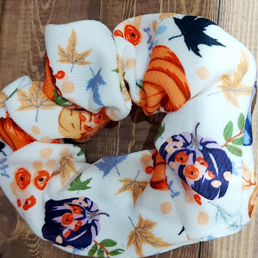 Halloween hair scrunchie/hair tie
