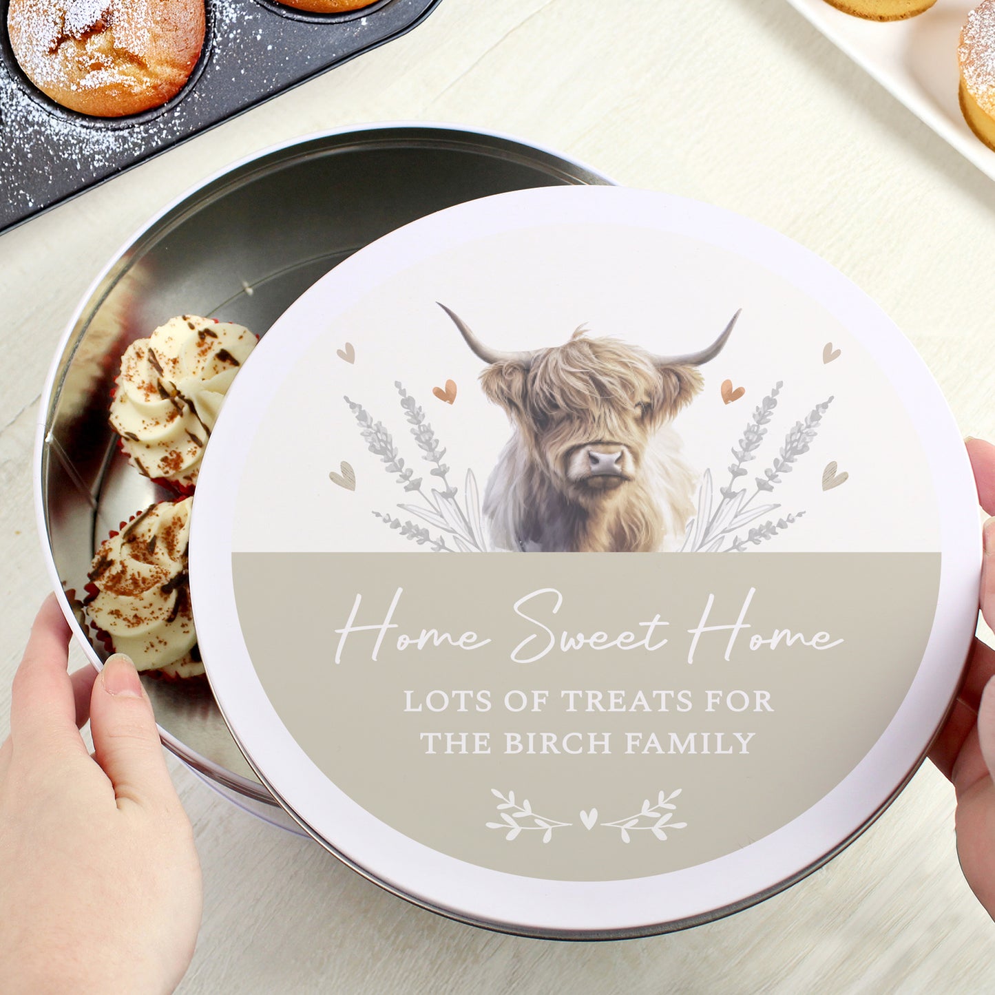 Personalised Highland Cow Cake Tin
