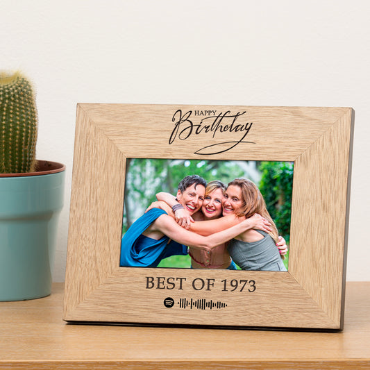 Personalised Oak Veneer Photo Frame – “Happy Birthday” with Spotify Playlist Code